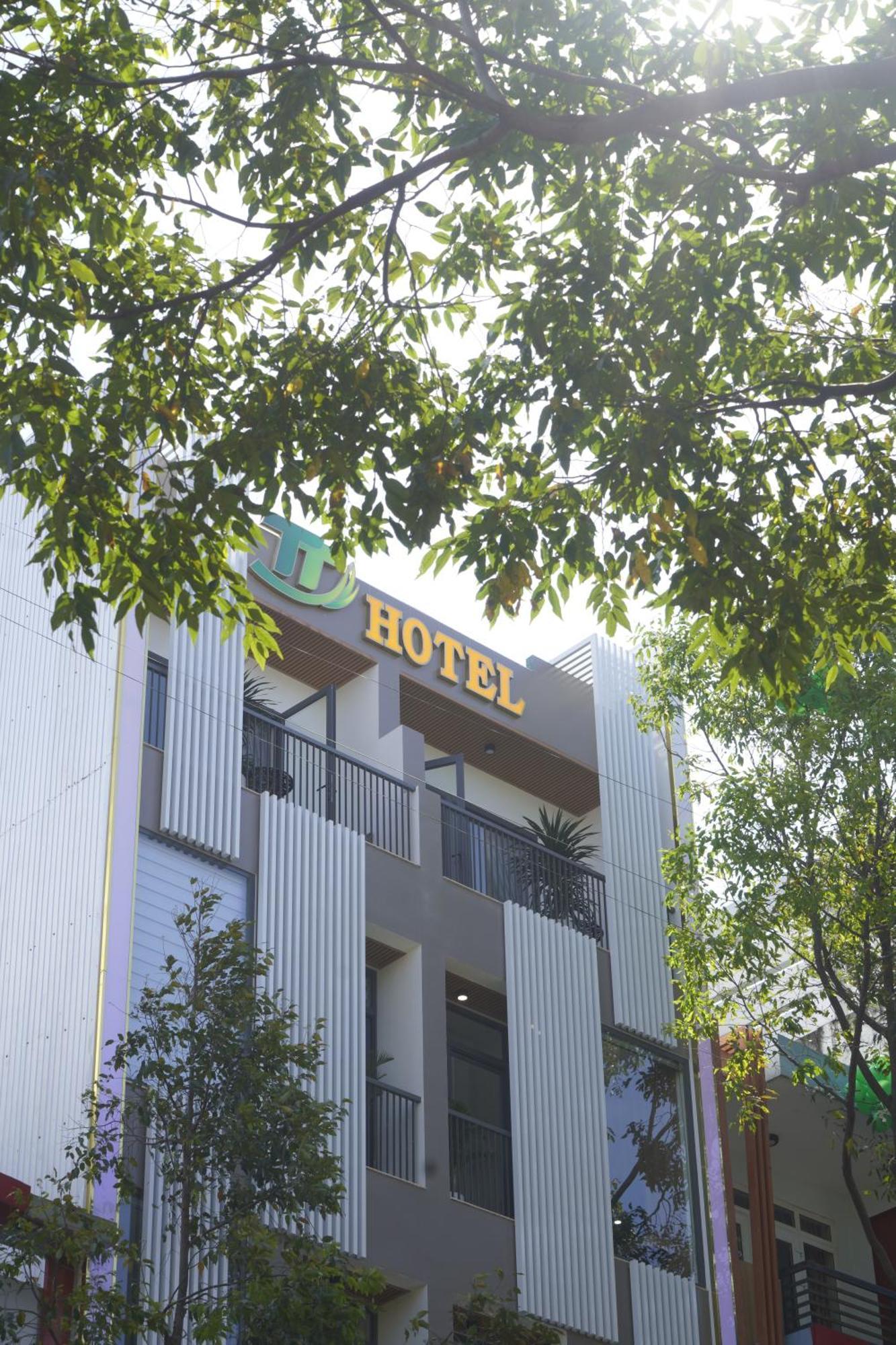 Thanh Thuy Hotel Buon Ma Thuot Exterior photo